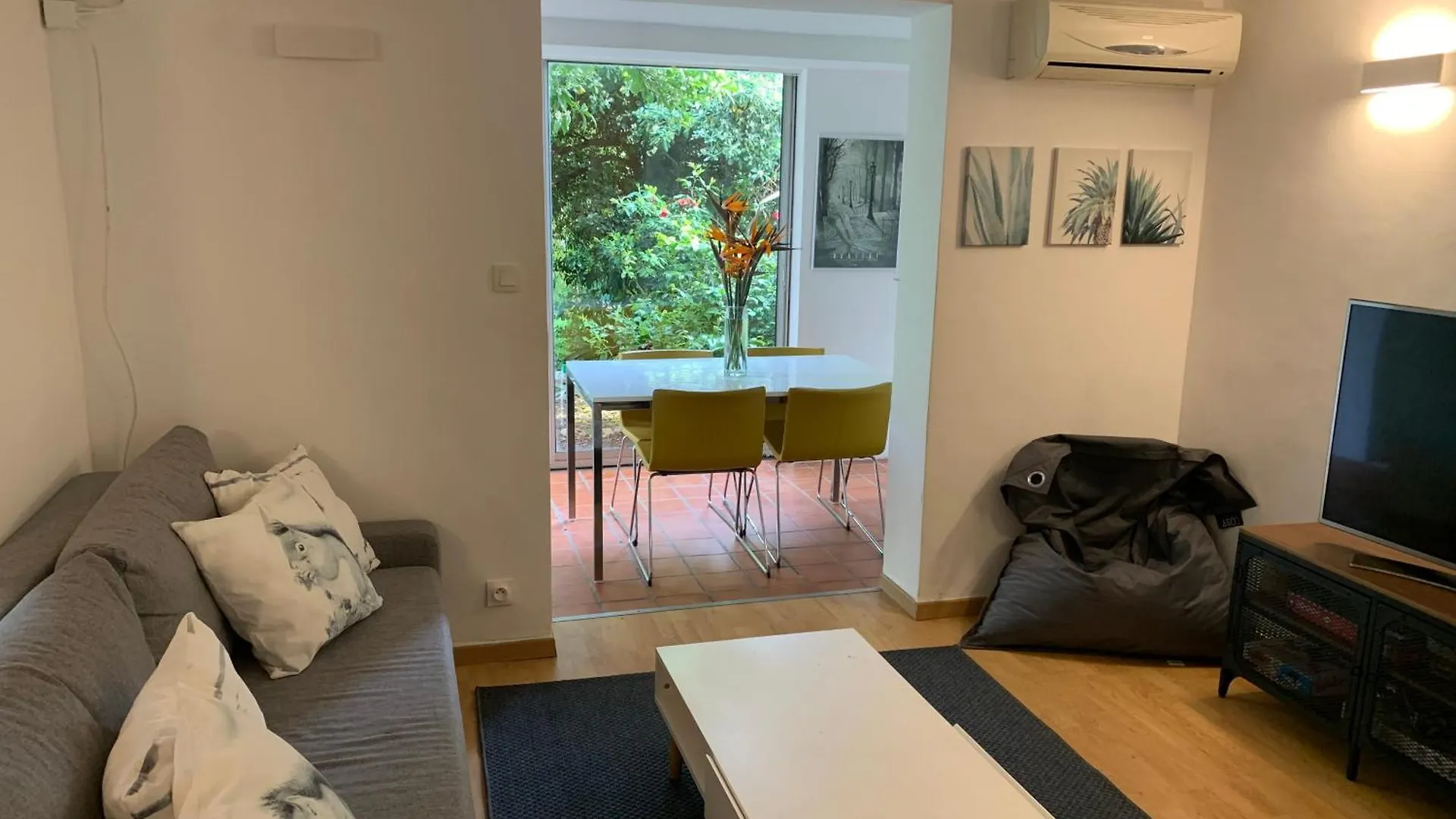 T2 En Rez-De-Jardin En Plein Coeur De La Londe Les Maures Villa